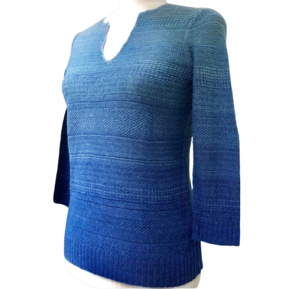 ⭐️Lauren Ralph Lauren⭐️Preppy Ombre Blue Sweater Top Blouse 3/4 Sleeve Linen XS - Picture 1 of 4